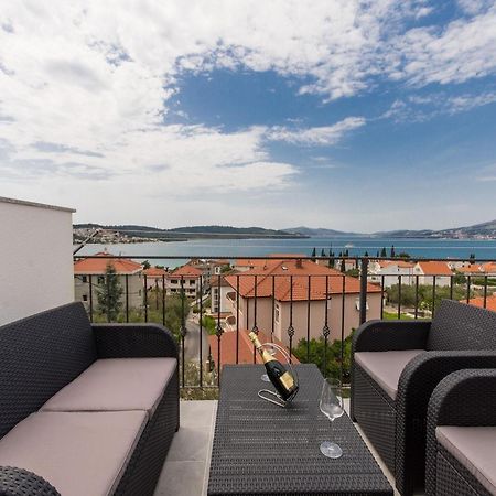 Apartment Tamara Trogir Eksteriør billede