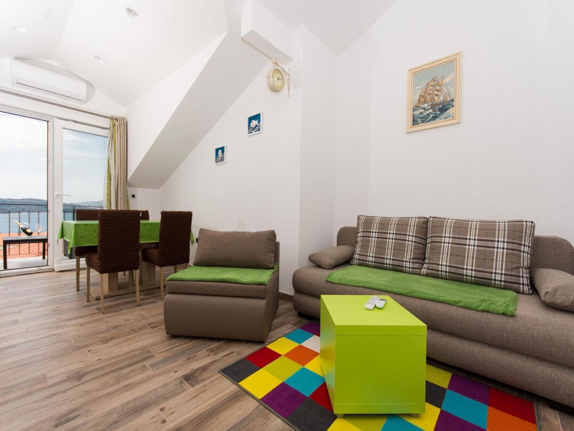 Apartment Tamara Trogir Eksteriør billede